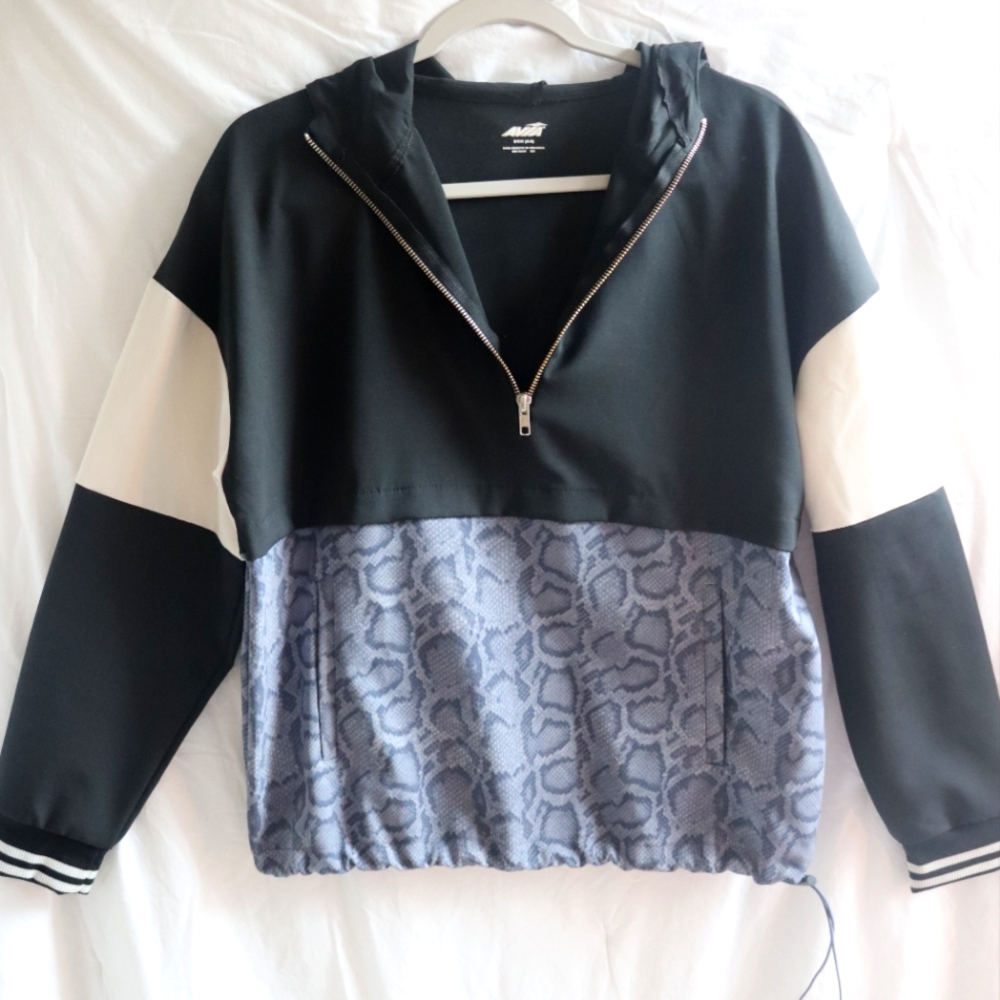 Avia Hooded pullover with quarter zip, Size S